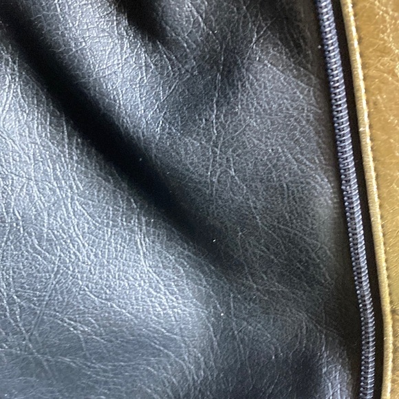 VINTAGE metallic gold quilted Tote bag chain handle - Picture 8 of 9